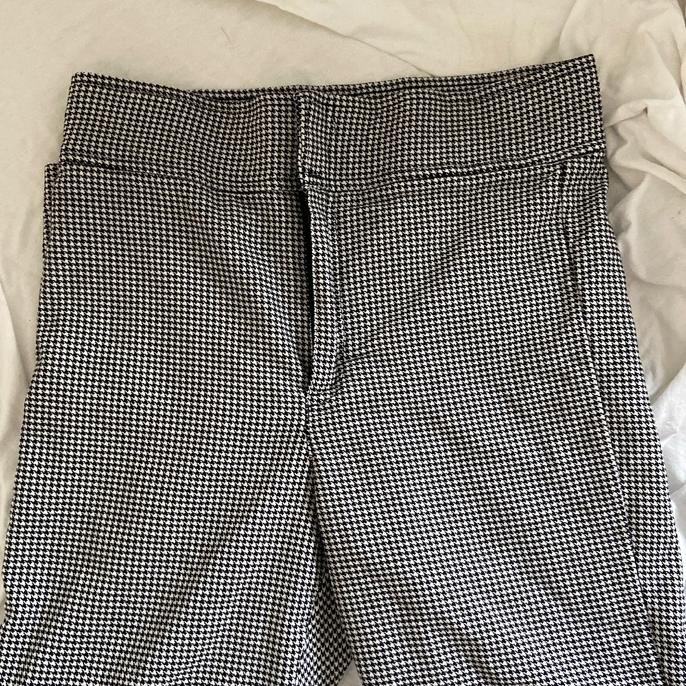 Business casual checkered jeggings